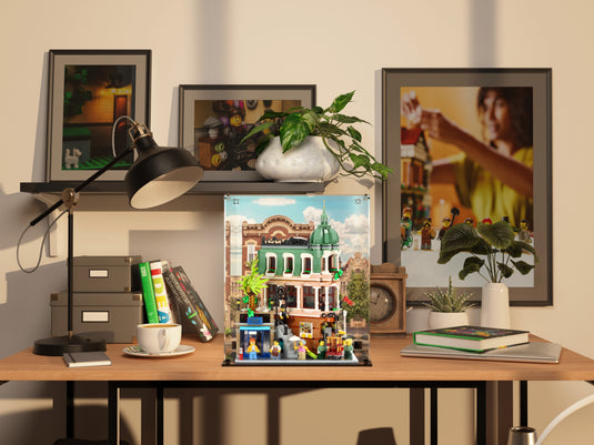 LEGO 10297 Boutique Hotel - Display Case