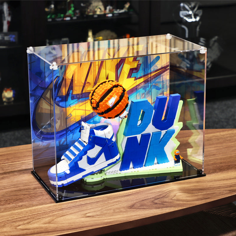 Load image into Gallery viewer, Lego 43008 Nike Dunk x LEGO Set - Display Case
