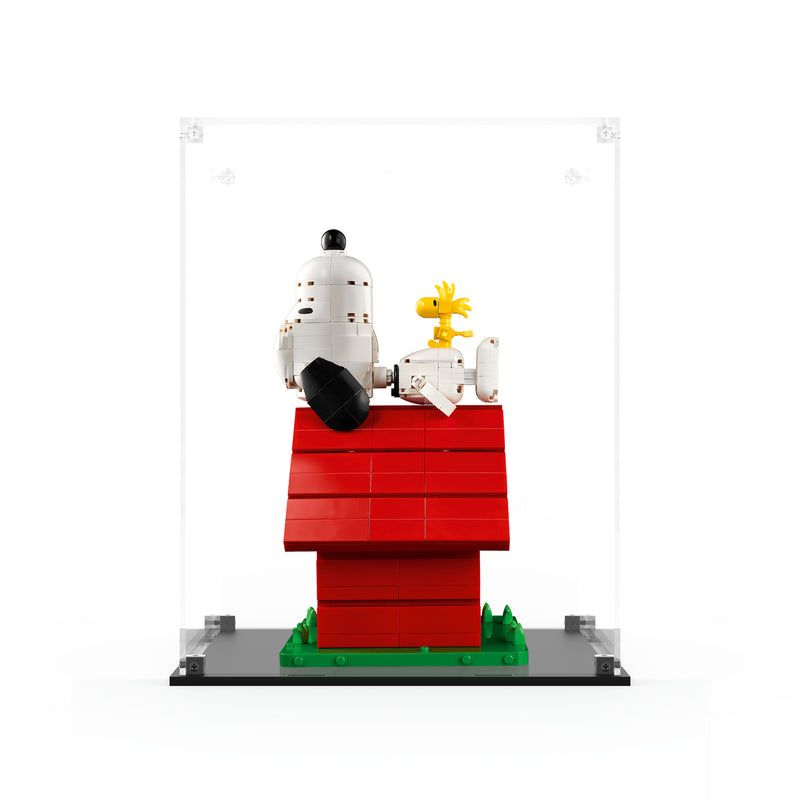 Load image into Gallery viewer, LEGO 21368 Peanuts: Snoopy's Doghouse - Display Case
