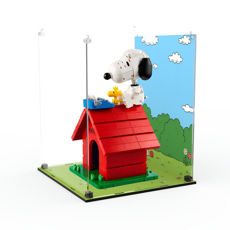 Load image into Gallery viewer, LEGO 21368 Peanuts: Snoopy's Doghouse - Display Case
