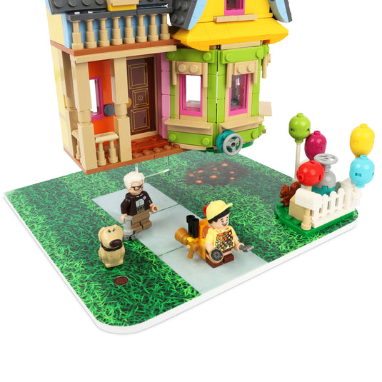 Plexiglas® display case for LEGO® Up House? (43217)